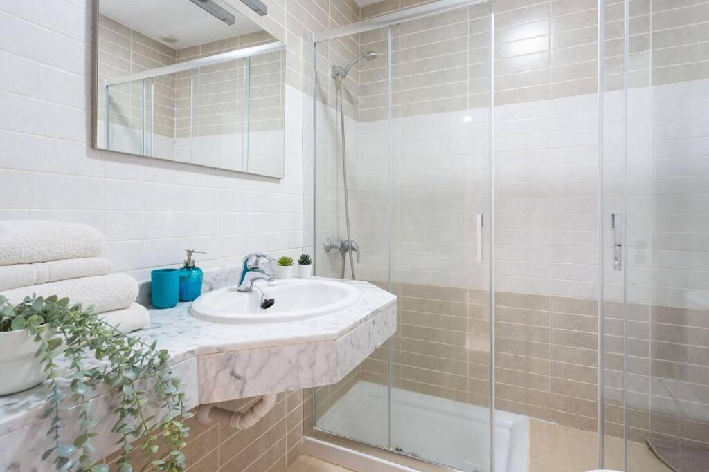 Prachtig Luxe Appartement Met Zeezicht ซานมิเกลเดียโบนา ภายนอก รูปภาพ