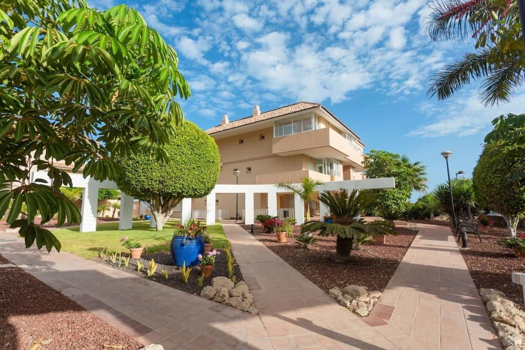 Prachtig Luxe Appartement Met Zeezicht ซานมิเกลเดียโบนา ภายนอก รูปภาพ